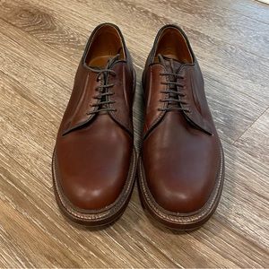 New Alden plain toe blucher